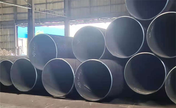 200mm螺旋鋼管，鋼鐵世界920mm螺旋鋼管，鋼材場環(huán)氧粉末防腐螺旋管，1224螺旋焊管