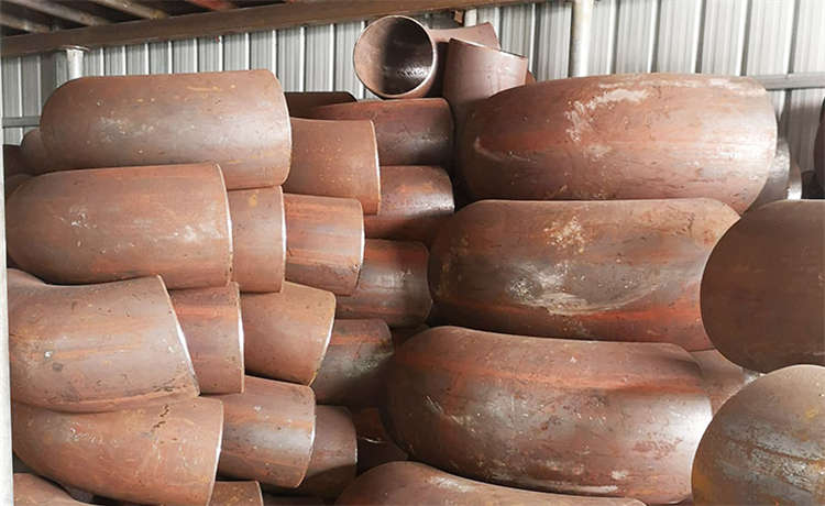 鋼材場鍍鋅鋼板，防城港鋼鐵世界2800mm螺旋鋼管，720-8螺旋焊管，給水螺旋鋼管