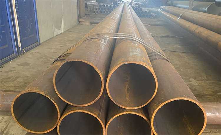 六油四布防腐螺旋管廠家，排污螺旋管廠家，dn1700螺旋鋼管，9711國(guó)標(biāo)螺旋管