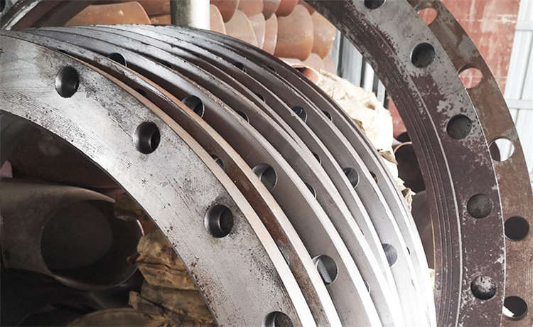 1024-12mm螺旋鋼管，630-6-8-10-12mm螺旋管，排水螺旋鋼管廠家，鋼材場(chǎng)焊管