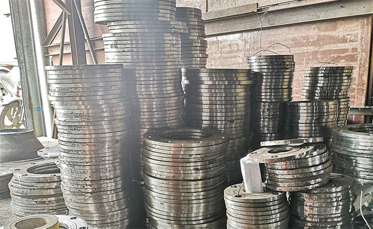 529-6螺旋鋼管，1524-12mm螺旋鋼管，鋼材場螺旋管生產(chǎn)廠家，鋼材場供水螺旋管