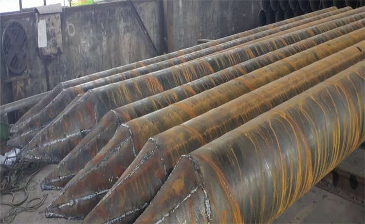 dn2200mm螺旋鋼管，江門dn2000螺旋焊管，800-16螺旋管，鋼材場螺旋管型號(hào)規(guī)格