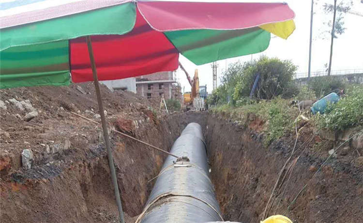 梧州820mm螺旋焊管出貨，530-10mm螺旋鋼管，2324mm螺旋鋼管，實(shí)力雄厚的鋼管廠家