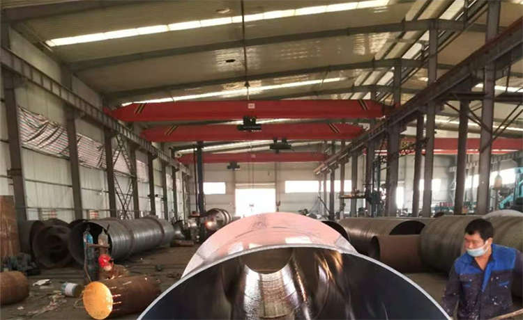 610 724mm螺旋鋼管，賀州3000mm螺旋管，377-10mm螺旋焊管，377螺旋鋼管多少錢一米