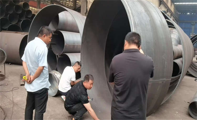 820-12mm螺旋焊管，610鋼立柱，火電廠循環(huán)水鋼管，1024螺旋焊管廠家