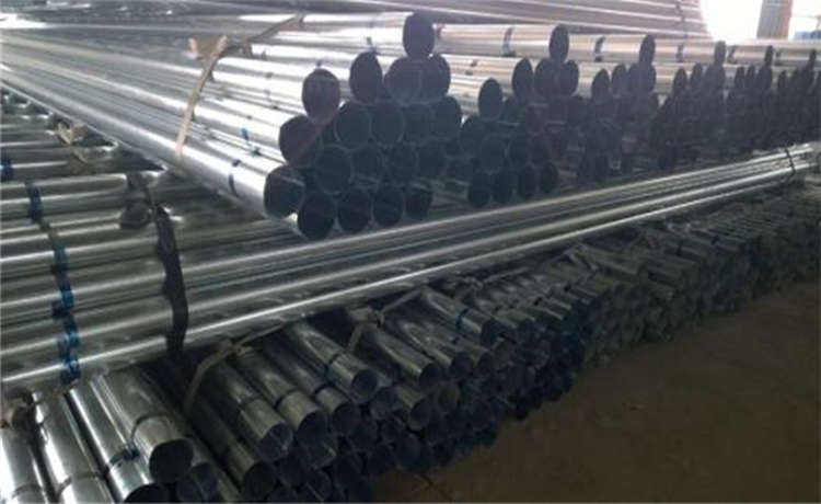 鋼材場鋼護(hù)筒加工廠家，螺旋管2700，2400mm螺旋焊管，630mm螺旋鋼管