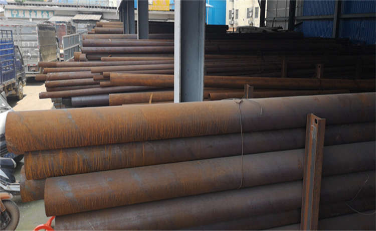 鋼材場丁字焊管廠家，鋼材場Q355B螺旋鋼管，內(nèi)徑2000mm螺旋管，dn1700螺旋焊管