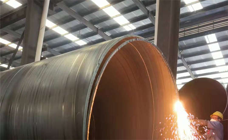 濾水螺旋管廠家，16鋼管樁專用鋼管廠家，螺旋管2800，內(nèi)直徑1300mm螺旋焊管