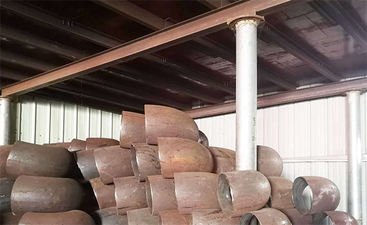 219mm螺旋鋼管，河池1120污水管道，2320螺旋焊管，鋼材場(chǎng)鋼板卷管加工廠