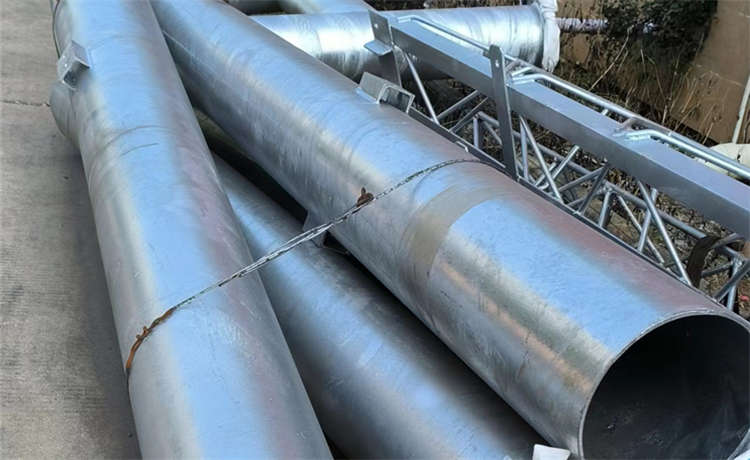 1720mm螺旋鋼管，江門dn2300螺旋鋼管，內(nèi)徑2500mm螺旋管，630鋼管樁廠家