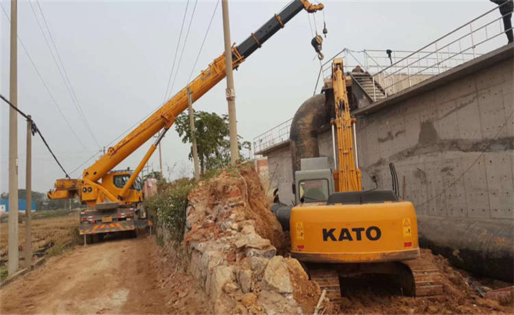 珠海720mm螺旋管，2100mm螺旋焊管，鋼材場熱浸鋅角鋼，1420螺旋管廠家