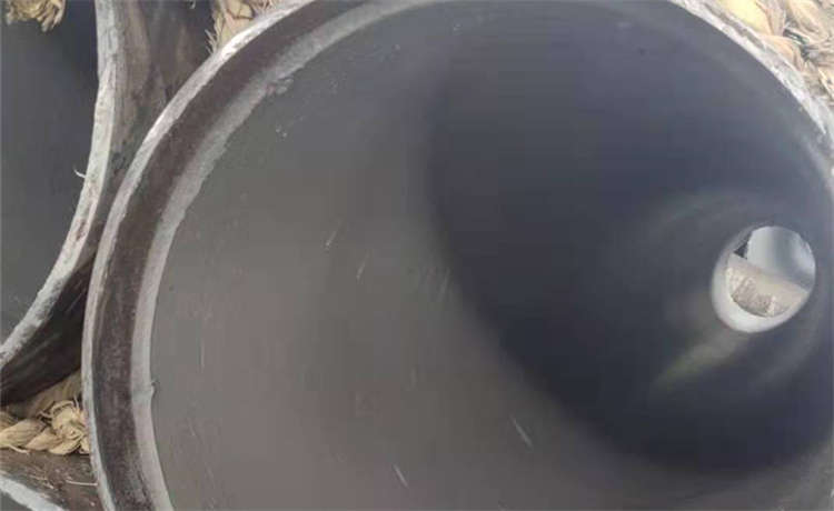 D720mm螺旋管，dn600mm螺旋鋼管，鋼材場槽鋼批發(fā)，2820螺旋管廠家